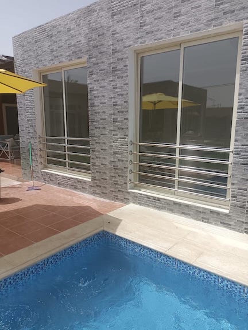 صورة زجاج الرياض