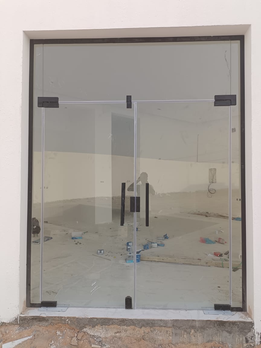 صورة زجاج الرياض